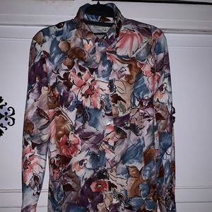*VINTAGE* Floral Pattern Button Up